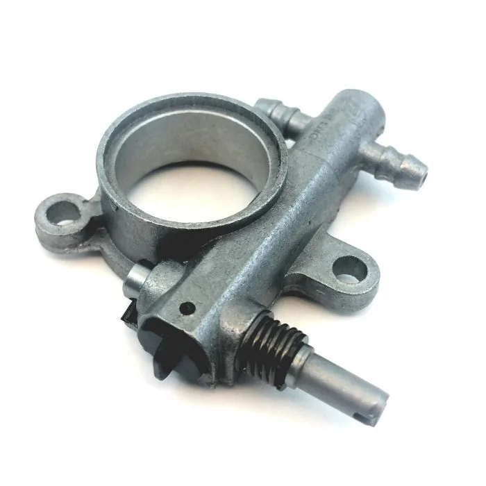 Oil Pump for MAKITA BUC250, BUC300, DCS230T, DCS231T, DCS232T, HCU02C1, UC250D